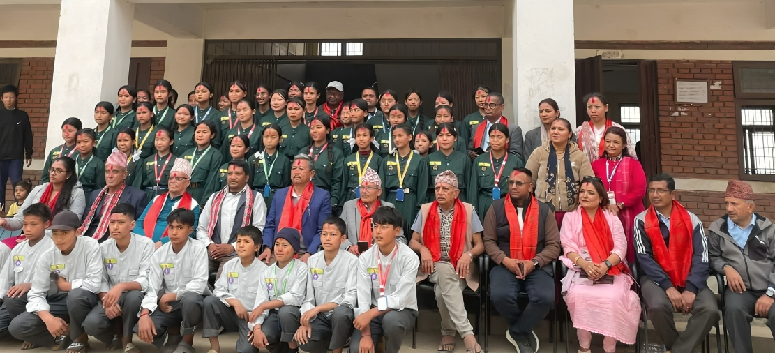 नुवाकोट तादीमा एकाबहादुर पाठक संस्थाद्वारा विद्यालयमा स्काउट कार्यक्रम लागू गर्दै पोशाक सहयोग