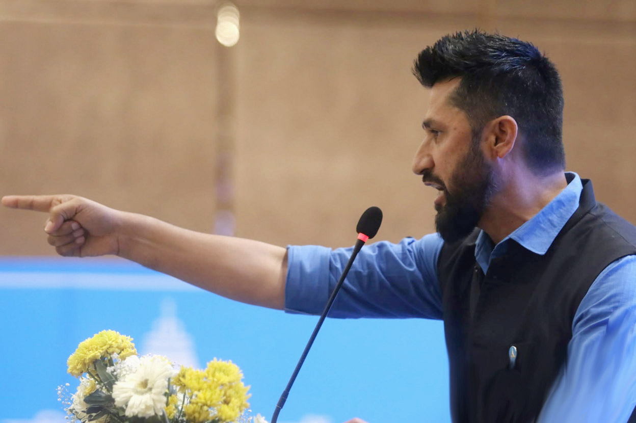 रास्वपाको कडा नियमः अनुशासनमा नबस्ने सांसदलाई कारबाही